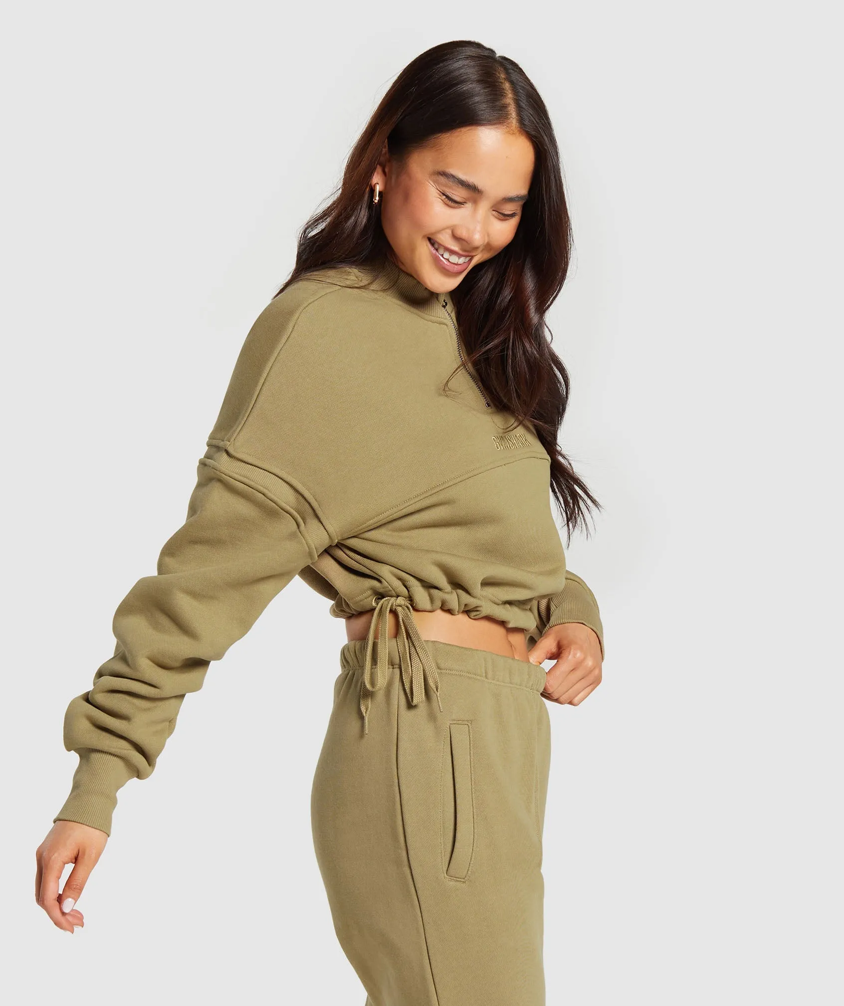 Gymshark Heavyweight Loopback Sweat Pullover - Troop Green